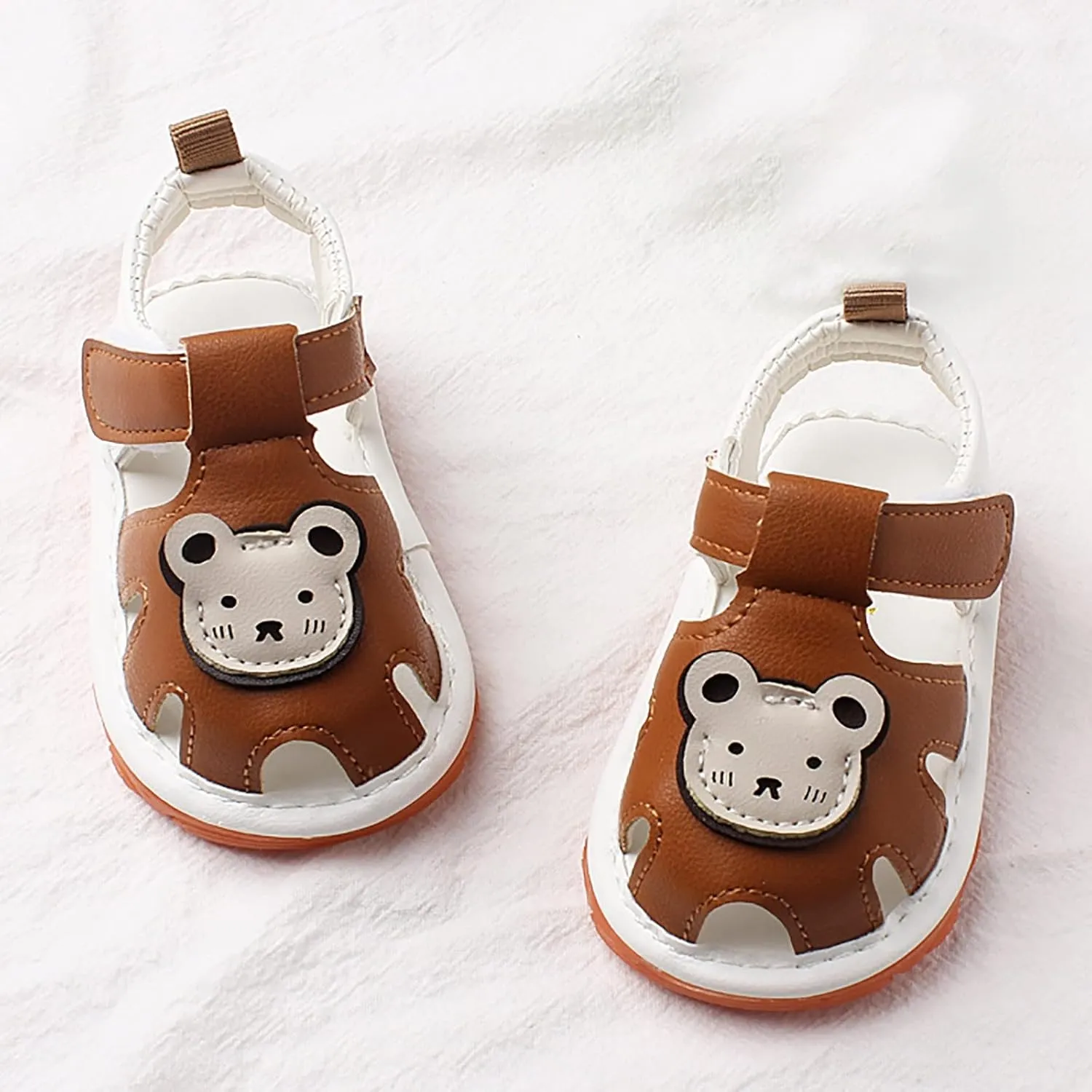 Childrens Bear Leather Foam Sandals Baby Boys Girls Hook Loop Flat Wide Barefoot Shoes Summer Outdoor Casual Water Shoes