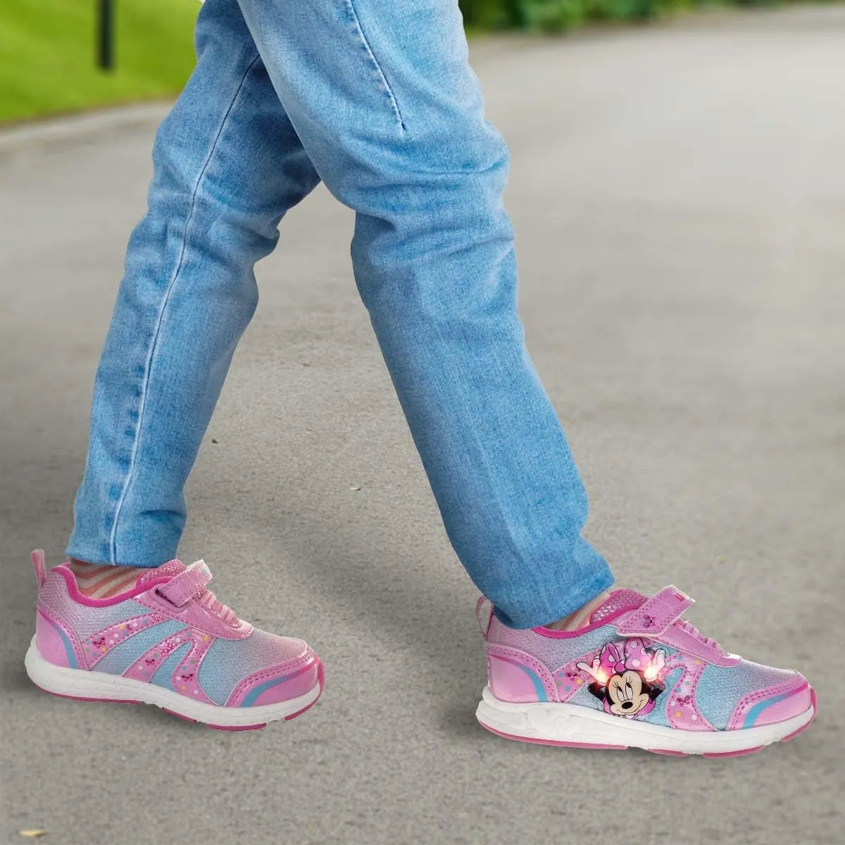 Disney Girls Minnie Mouse Light Up Laceless Running Shoes (Toddler/Little Girl)