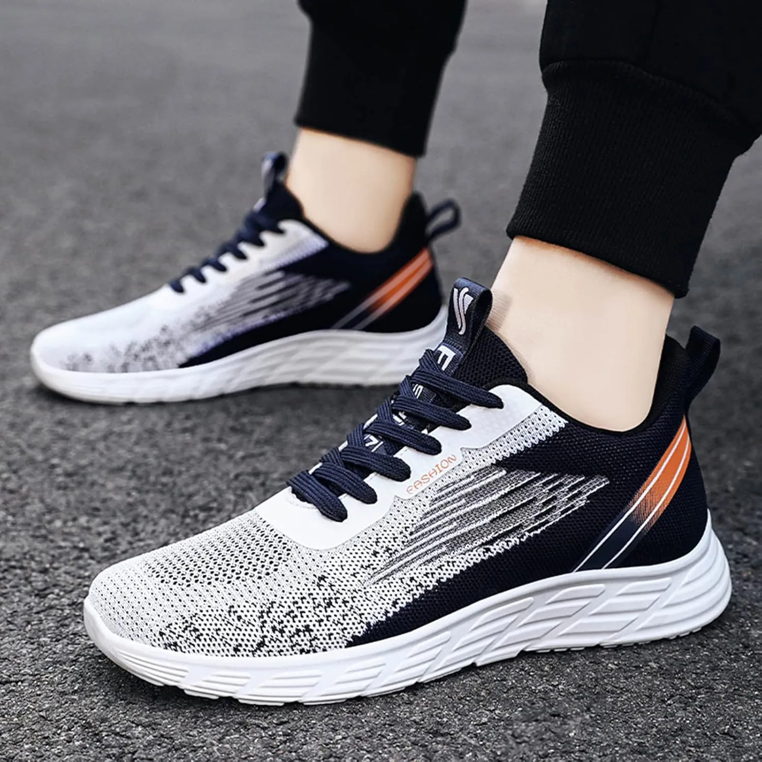 Fashion Spring and Summer Men Sports Shoes Flat Soft Bottom Non Slip Mesh Breathable Lace Up Sneaker for Men Flat Feet