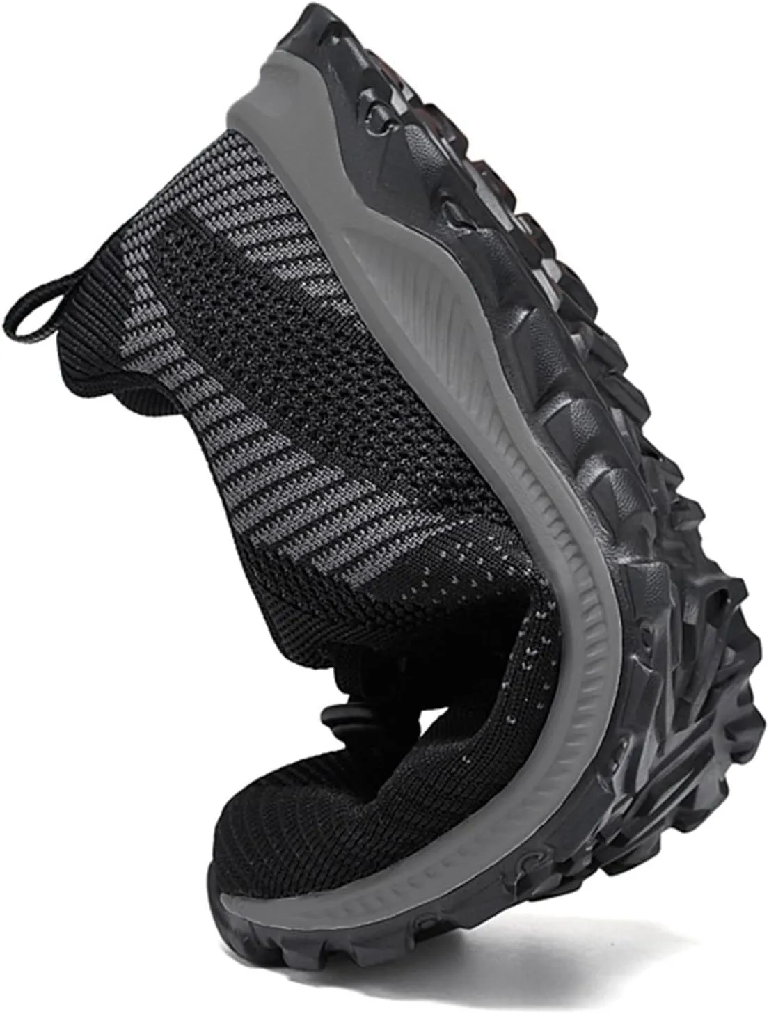 Fashion Summer and Casual Men Sports Shoes Non Slip Mesh Breathable Solid Color Mens Sneaker Socks