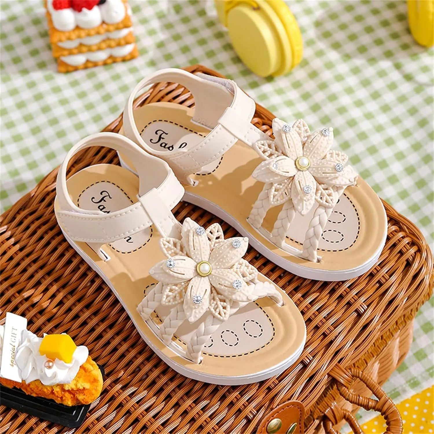 Girls Kids Flower Princess Sandals Rubber Open Toe Flat Shoes Toddler Light Strap Wide Loafers Summer Outdoor Trendy