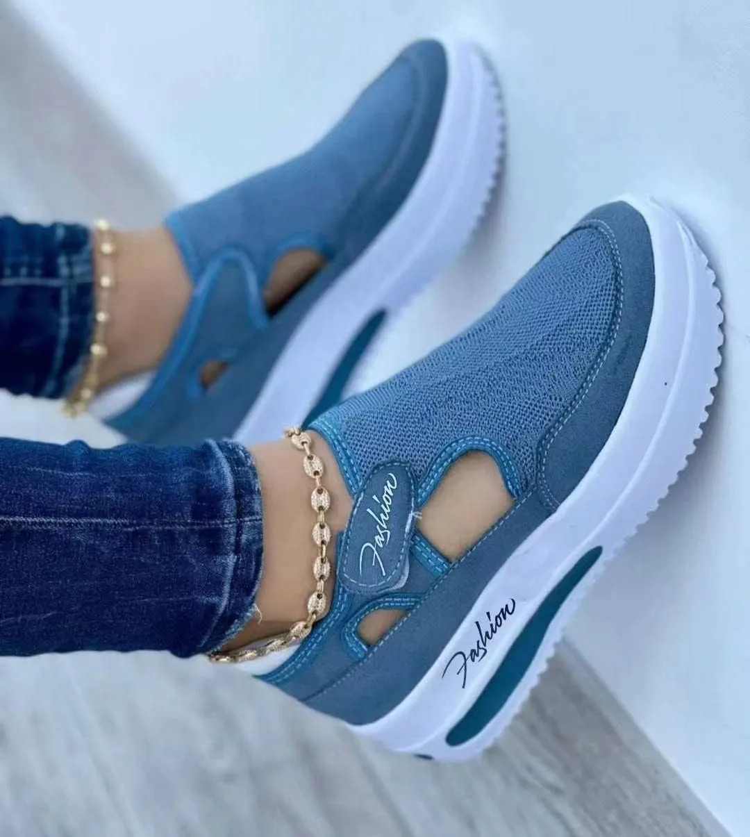 Ladmiple Sneakers For Women Walking Shoes Wide Width Slip on Glitter Shoes Fashion Sparkly Dressy Summer Flats Loafers
