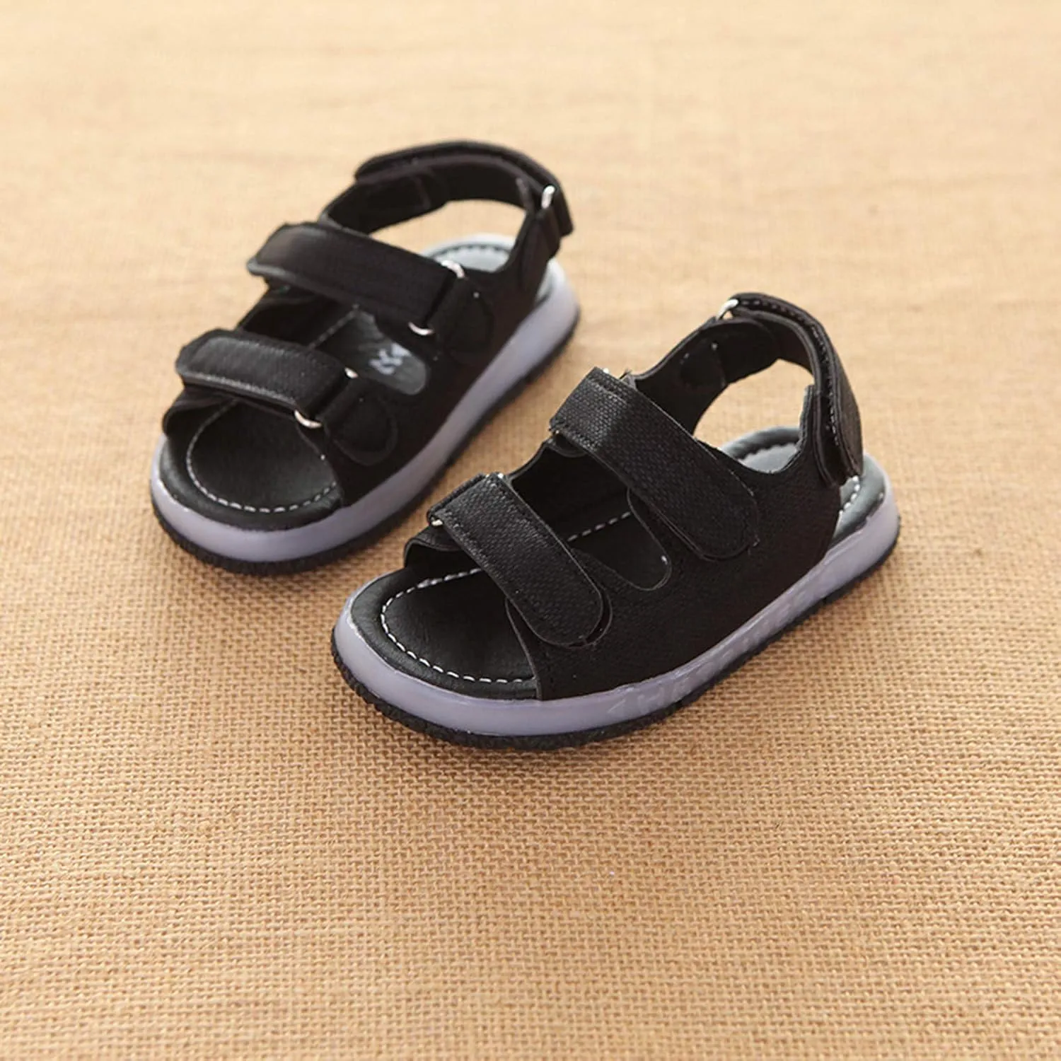 Light Up Toddler Baby Sandals Boys Girls Non Slip Open Toe Outdoor Beach Shoes Adjustable Strap Summer Sneakers