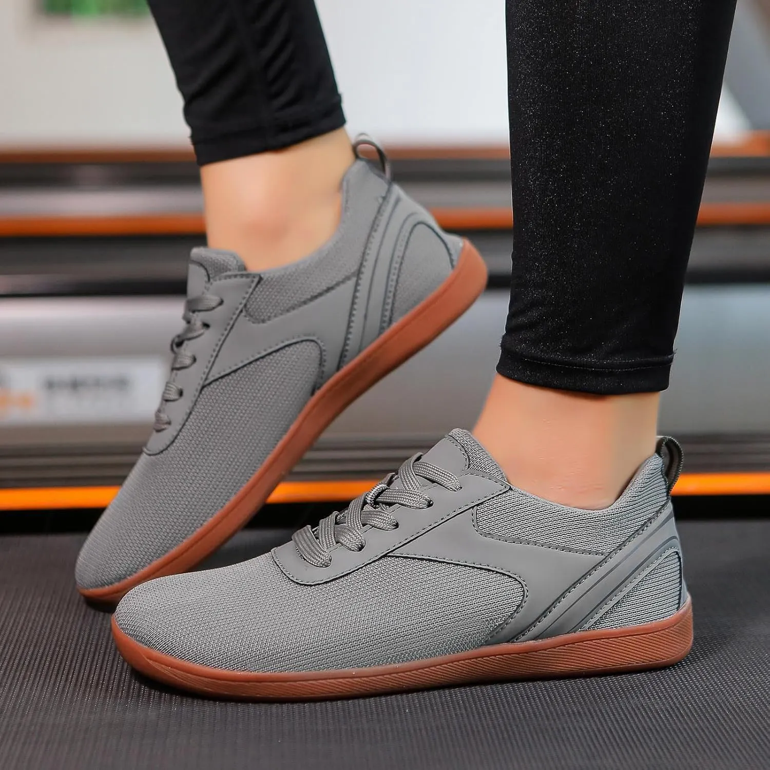 Lightweight Arch Support Sneakers for Men Lace Up Comfortable Light-Weight Shoe Men's Breathable Barefoot Shoes
