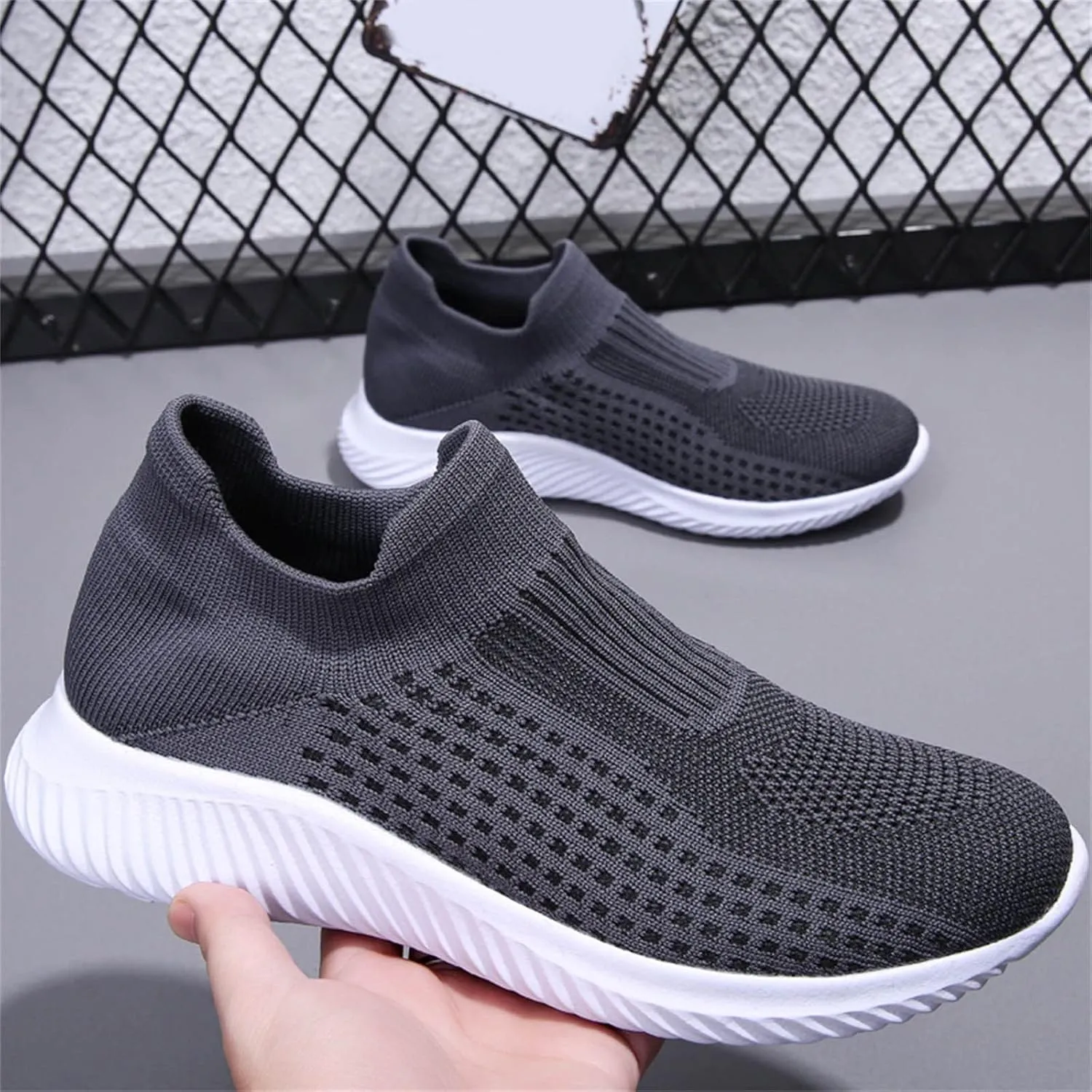 Men Solid Color Mesh Casual Shoes Comfortable Breathable Soft Sole Sneaker Insoles Men Odor