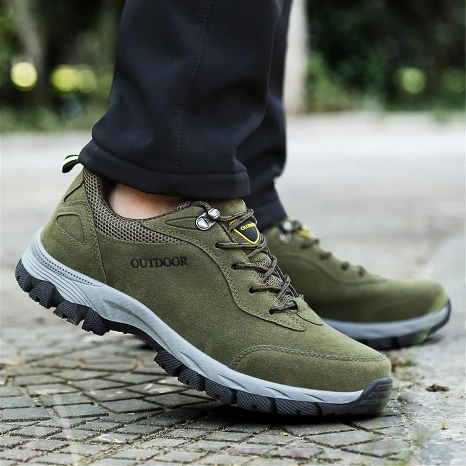 Men's Breathable Stretch Workout Shoes Lace Up Comfortable Light-Weight Shoe Arch Support Walking Shoes for Men