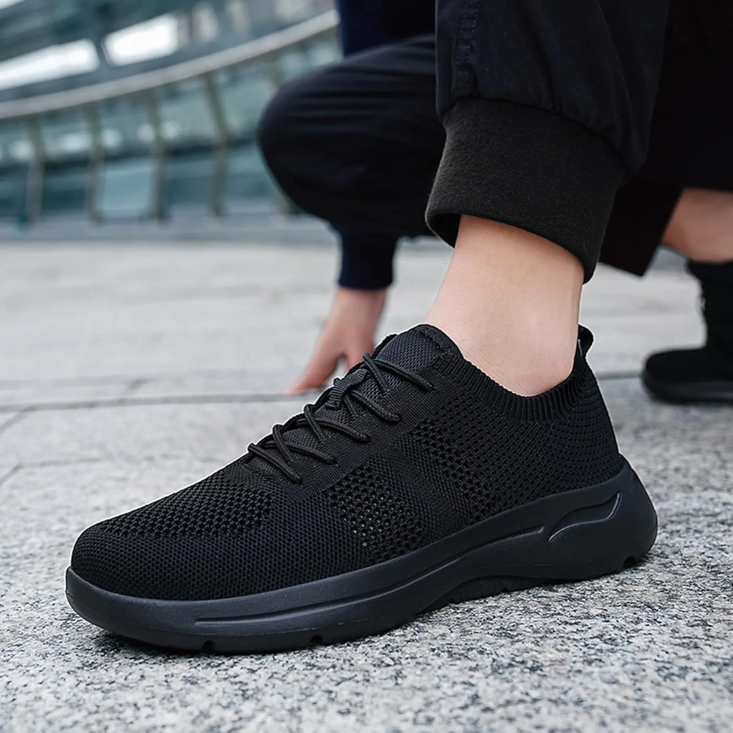 Men's Breathable Stretch Workout Shoes Lace Up Comfortable Light-Weight Shoe Athletic Fashion Sneakers for Men