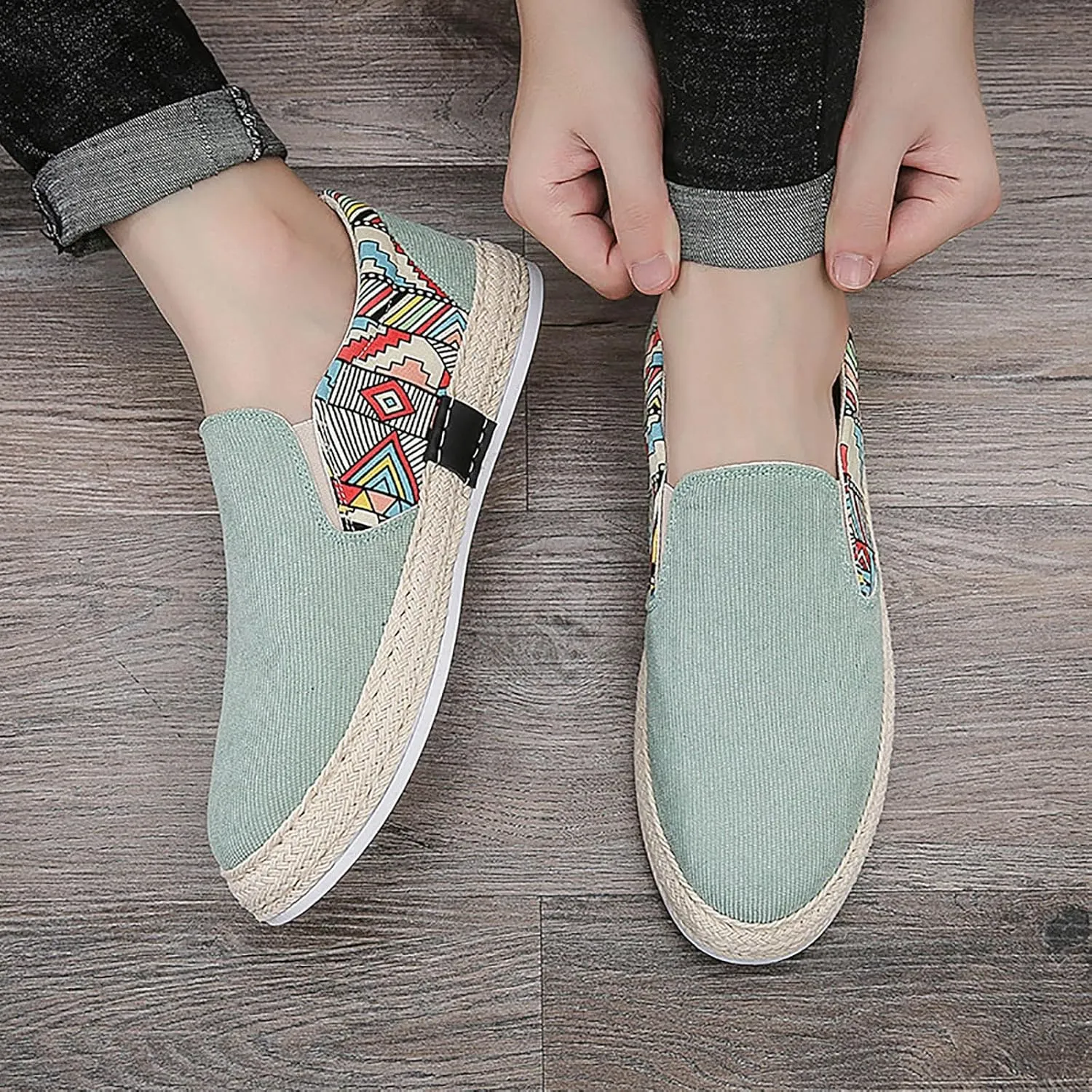 Men's Casual Low Boots Canvas Slip On Shoes in Spring and Summer Men Casual Driving Shoes