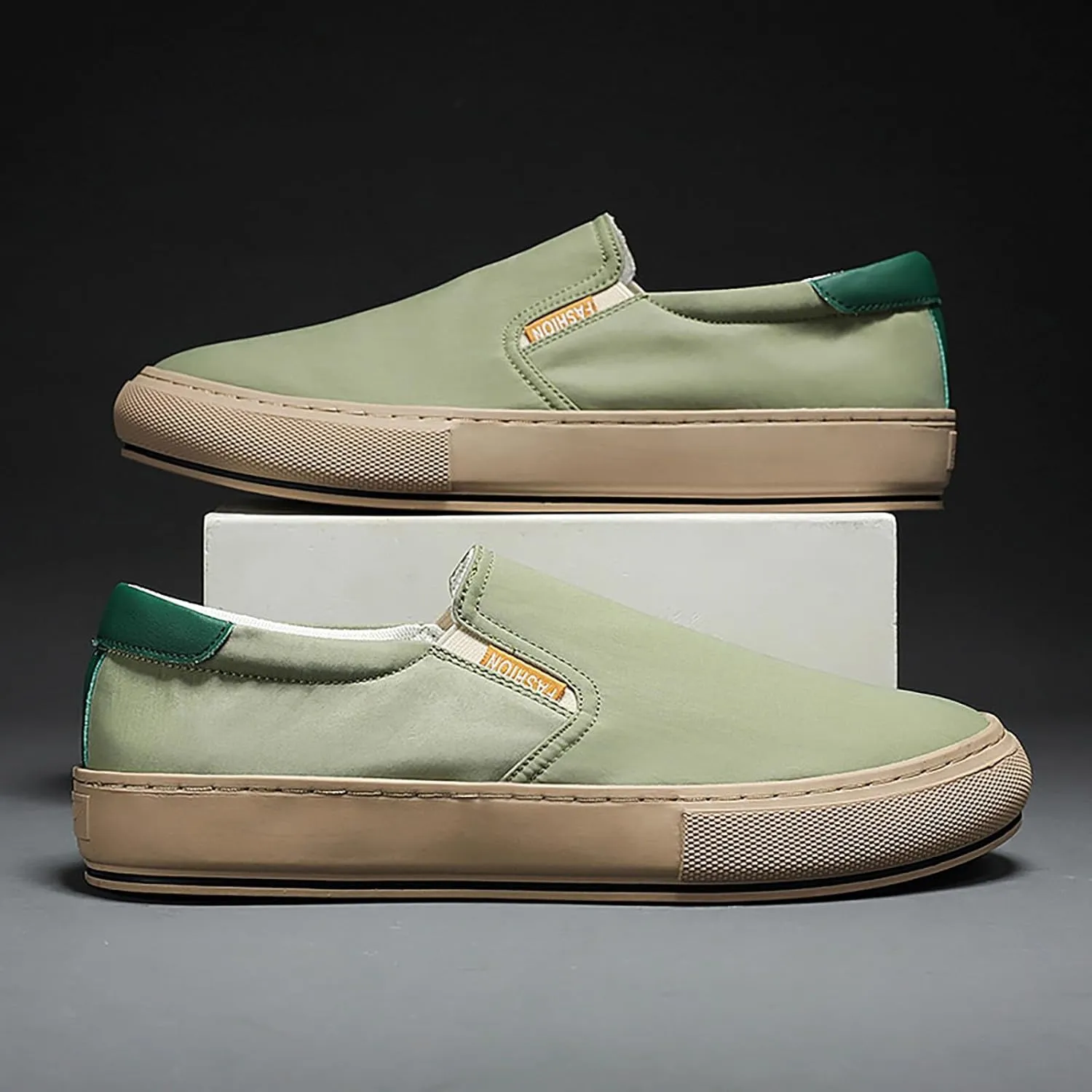 Men's Classic Casual Walking Shoes Breathable and Light Outdoor Comfy Walking Shoe Lightweight Minimalist Shoes