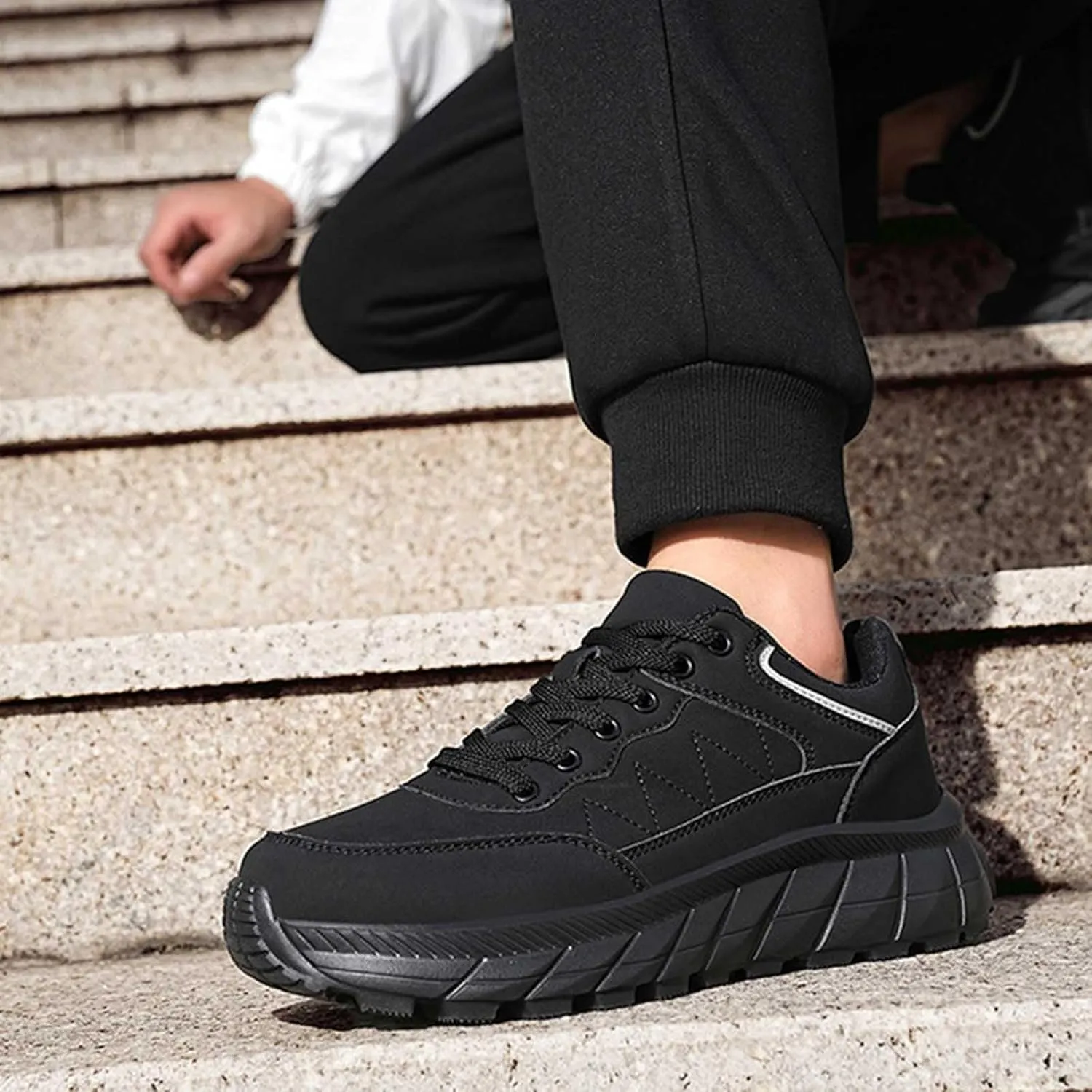 Mens Fashion Sneakers Casual Thick Sole Walking Running Shoes Comfortable Tennis Shoes Round Toe Non Slip Summer Spring Men Sneaker for Hiking