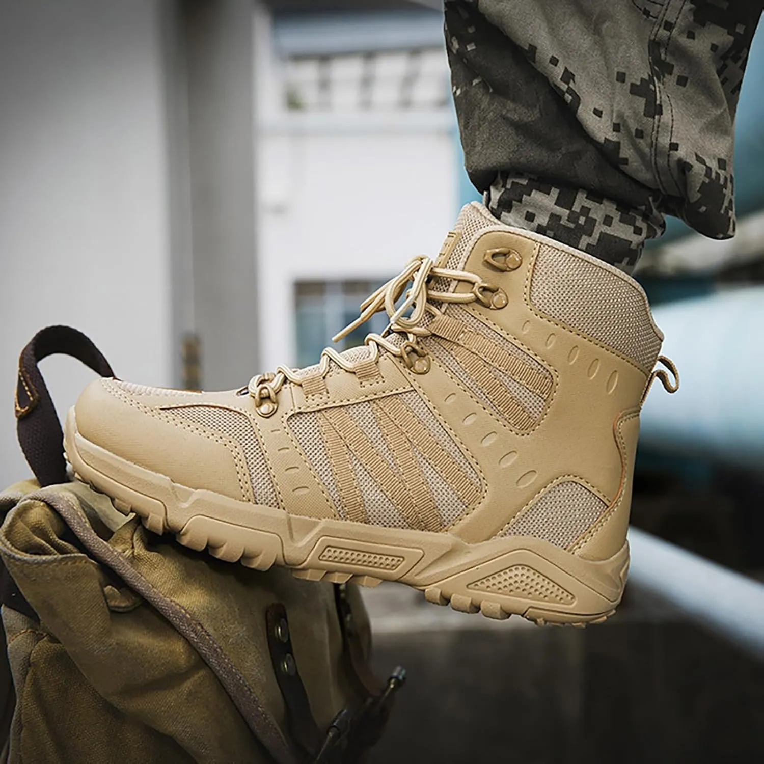 Mens Military Tactical Boots Combat Boots Breathable Police Patrol Boots Army Boots Waterproof Hiking Boots