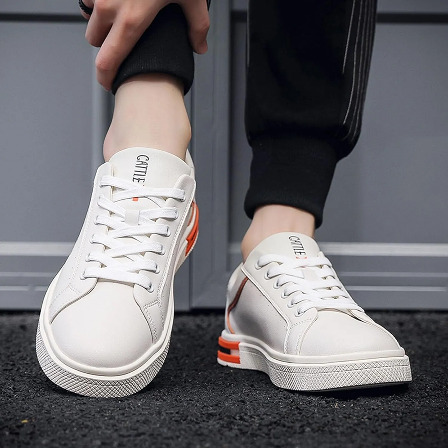 Men's Non Slip Tennis Sneakers Breathable and Light Outdoor Comfy Walking Shoe Men's Arch Support Insole Shoes