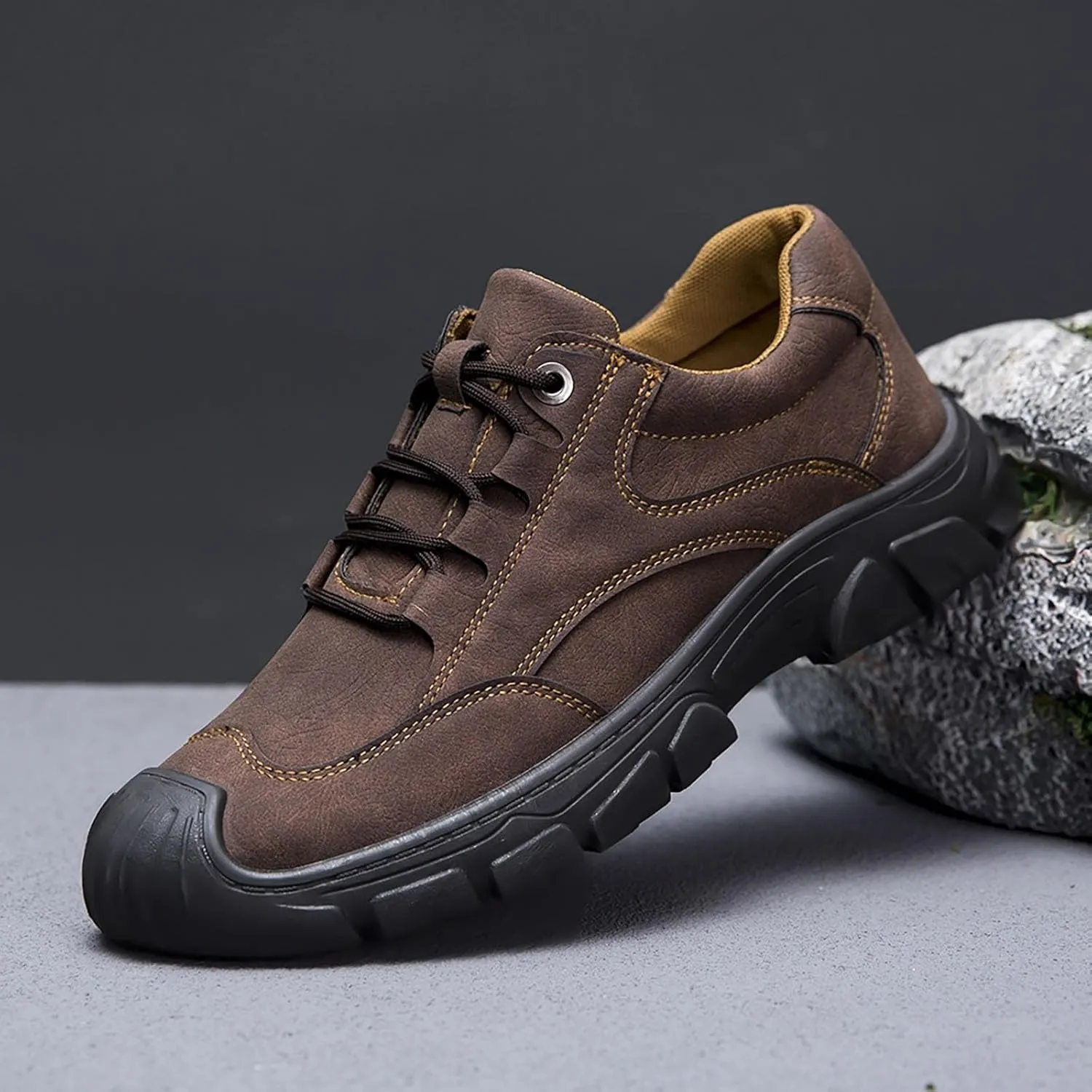 Men's Spring and Autumn Low Top Casual Shoes All Day Wear Comfortable Breathable Flat Bottom Non Slip Leisure Sports Shoes Lace up Soft Sole