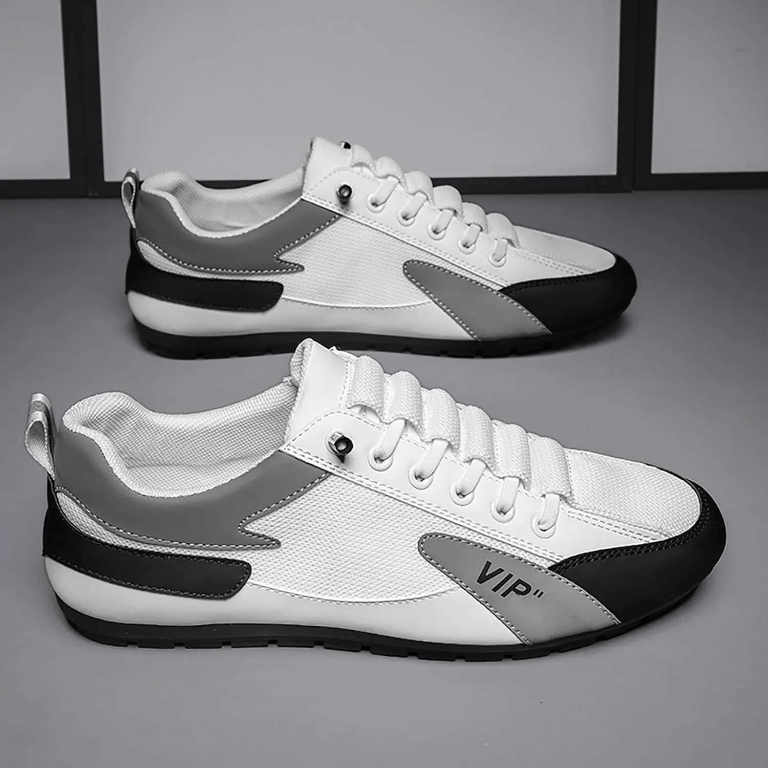 Men's Stylish Lightweight Sneakers Breathable and Light Outdoor Comfy Walking Shoe Casual Elderly Lace Up Shoes