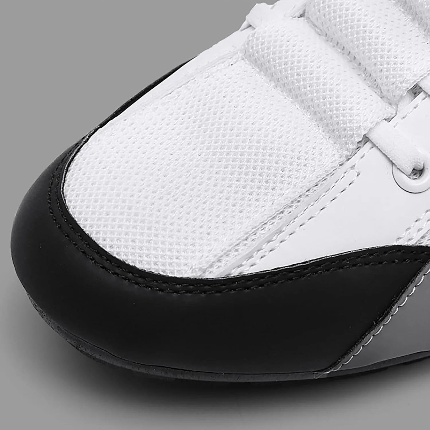 Men's Stylish Lightweight Sneakers Breathable and Light Outdoor Comfy Walking Shoe Casual Elderly Lace Up Shoes