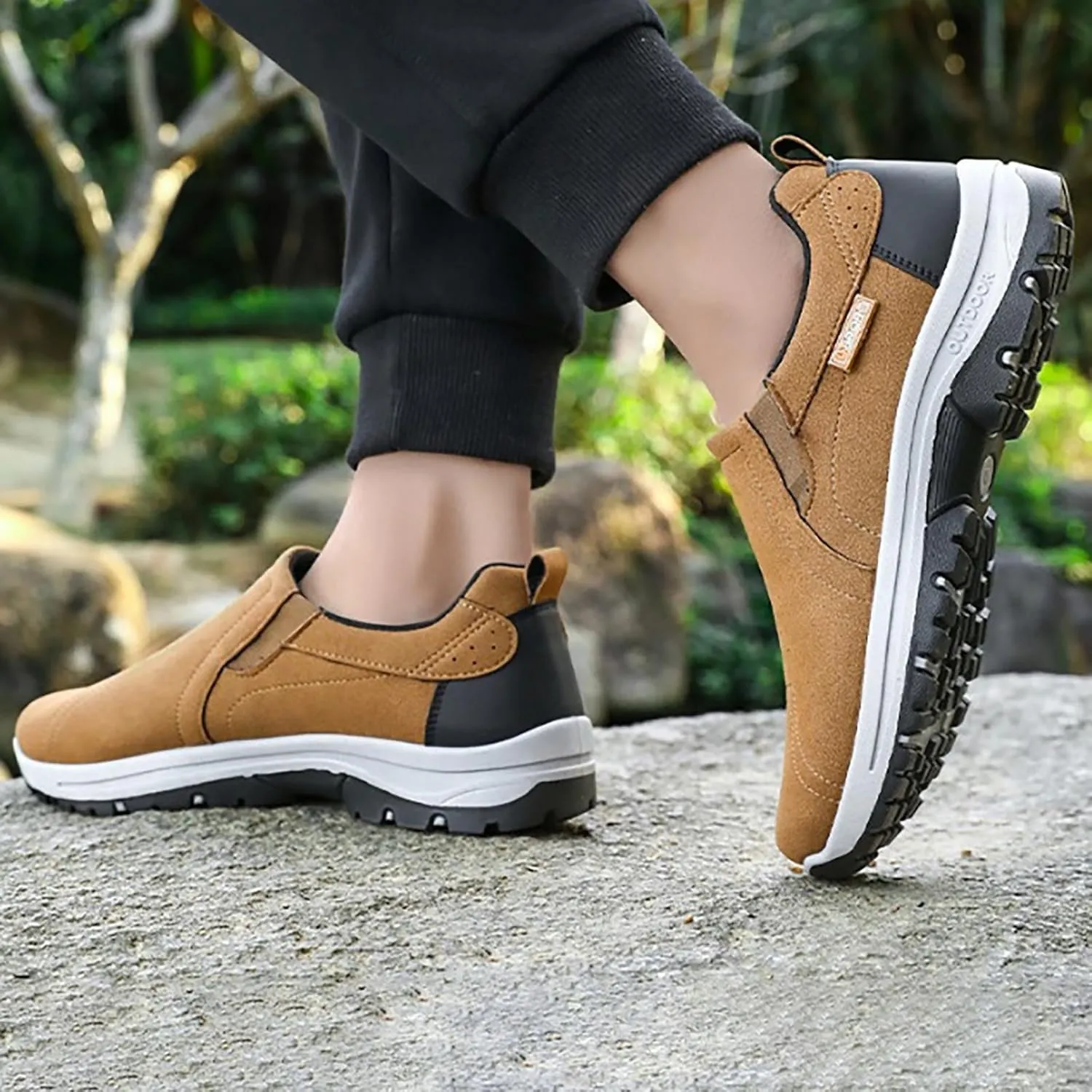 Mens Suede Breathable Sneakers Solid Color Slip-in Casual Soft Walking Running Shoes Comfortable Tennis Shoes Flat Bottom Non Slip Summer Spring Mens Shoe