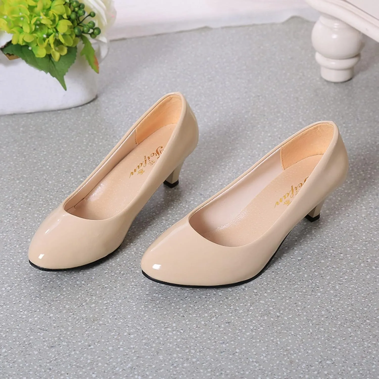 Non Slip Work Shoes Women Loafers for Women Comfortable Dressy Slip onCasual Round Head Christmas Shoes for Women Athletic Tennis Shoes Womens
