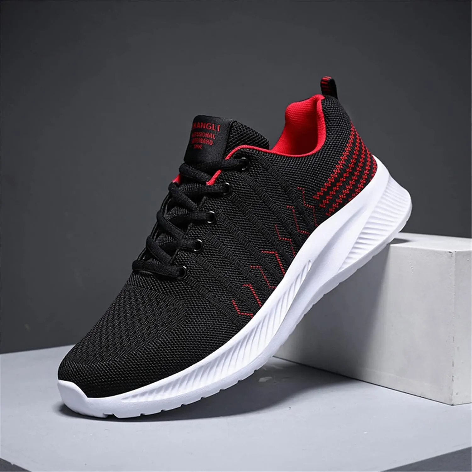Outdoor Jogging Sneakers for Men Breathable and Light Outdoor Comfy Walking Shoe Men's Comfortable Dress Shoes