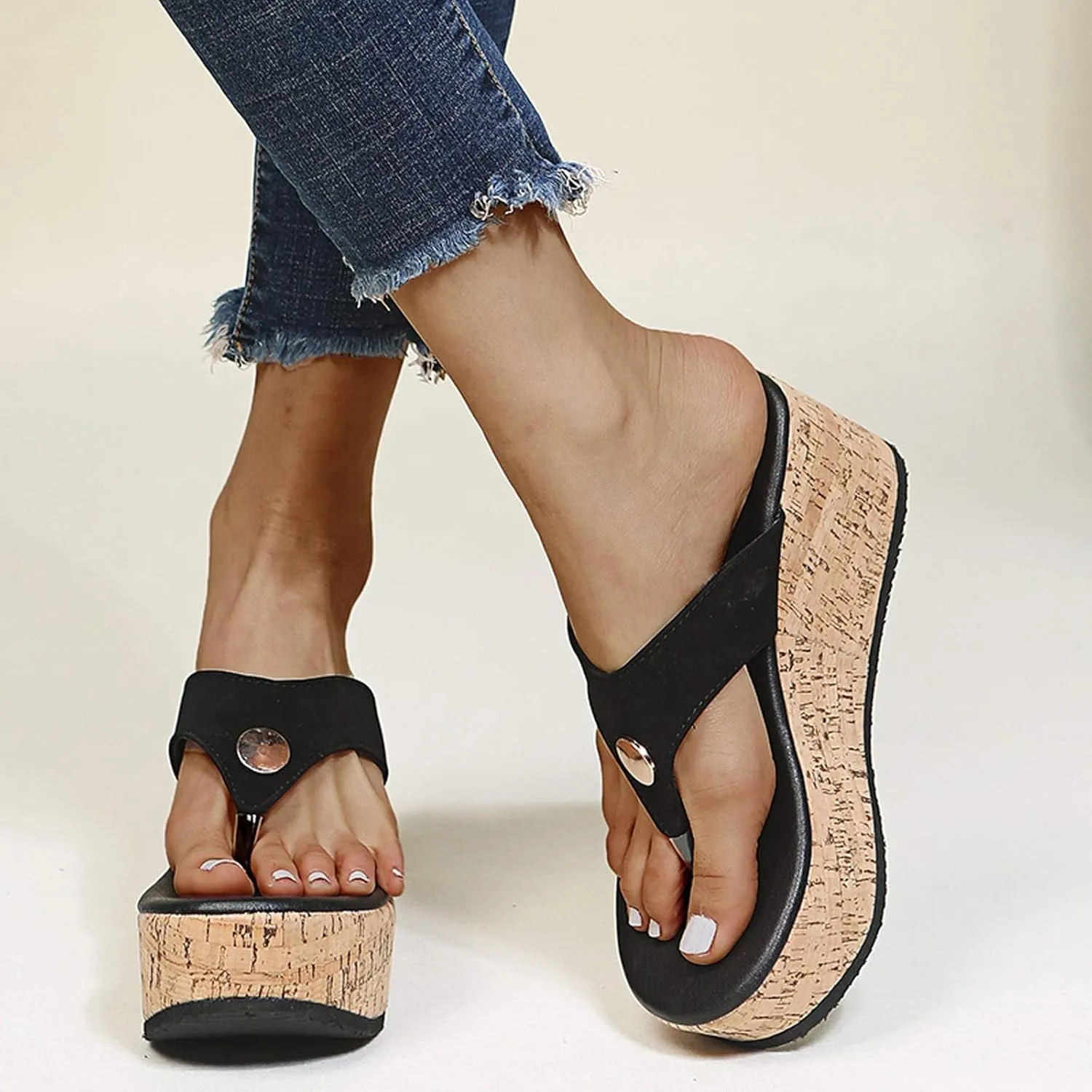 Platform Flip Flop for Women Arch Support Comfortable Soft Cushion Wedge Flip Flops Summer Thong Sandals Casual Shoes (Black, 9.5-10)