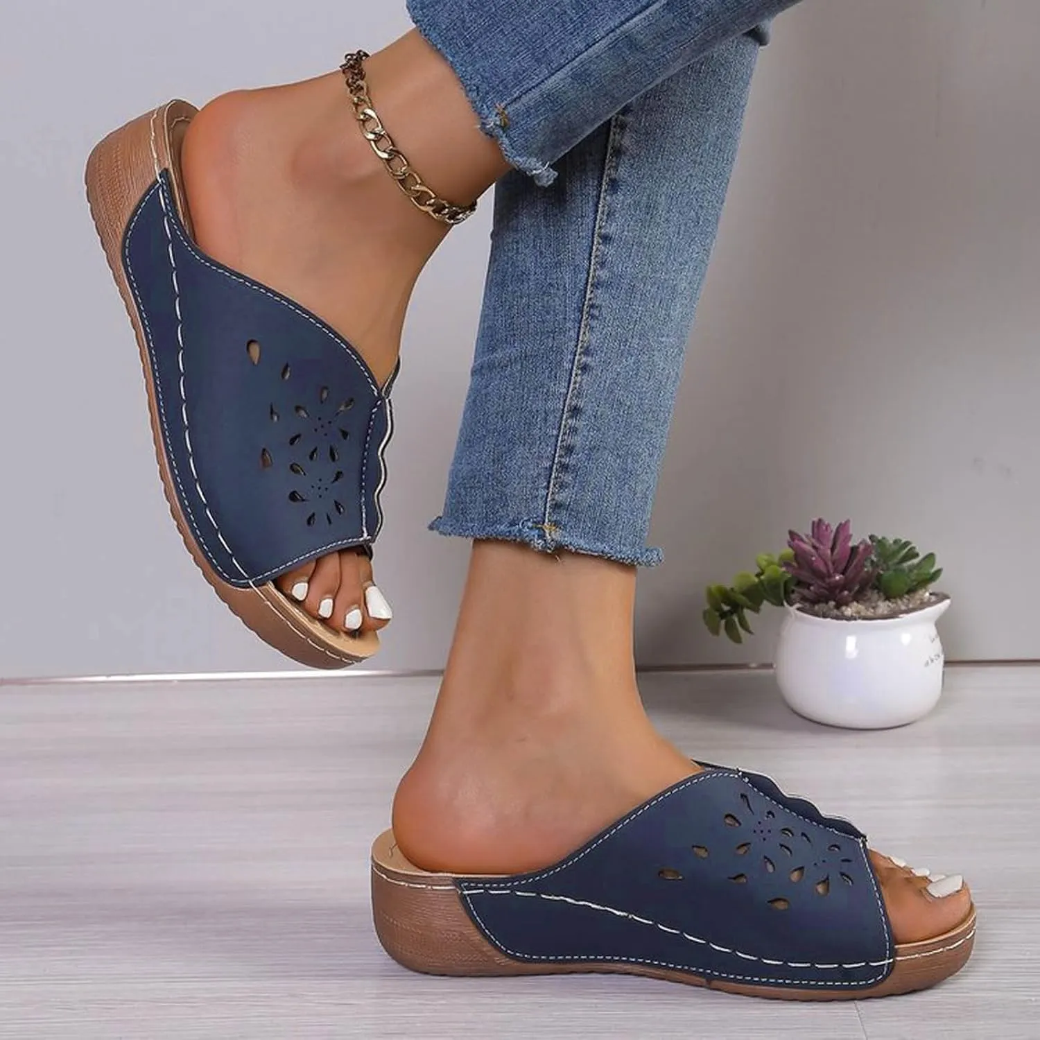 Platform Sandals for Women Open Toe Hollow Out Wedge Orthopedic Arch Support Comfortable Beach Slippers