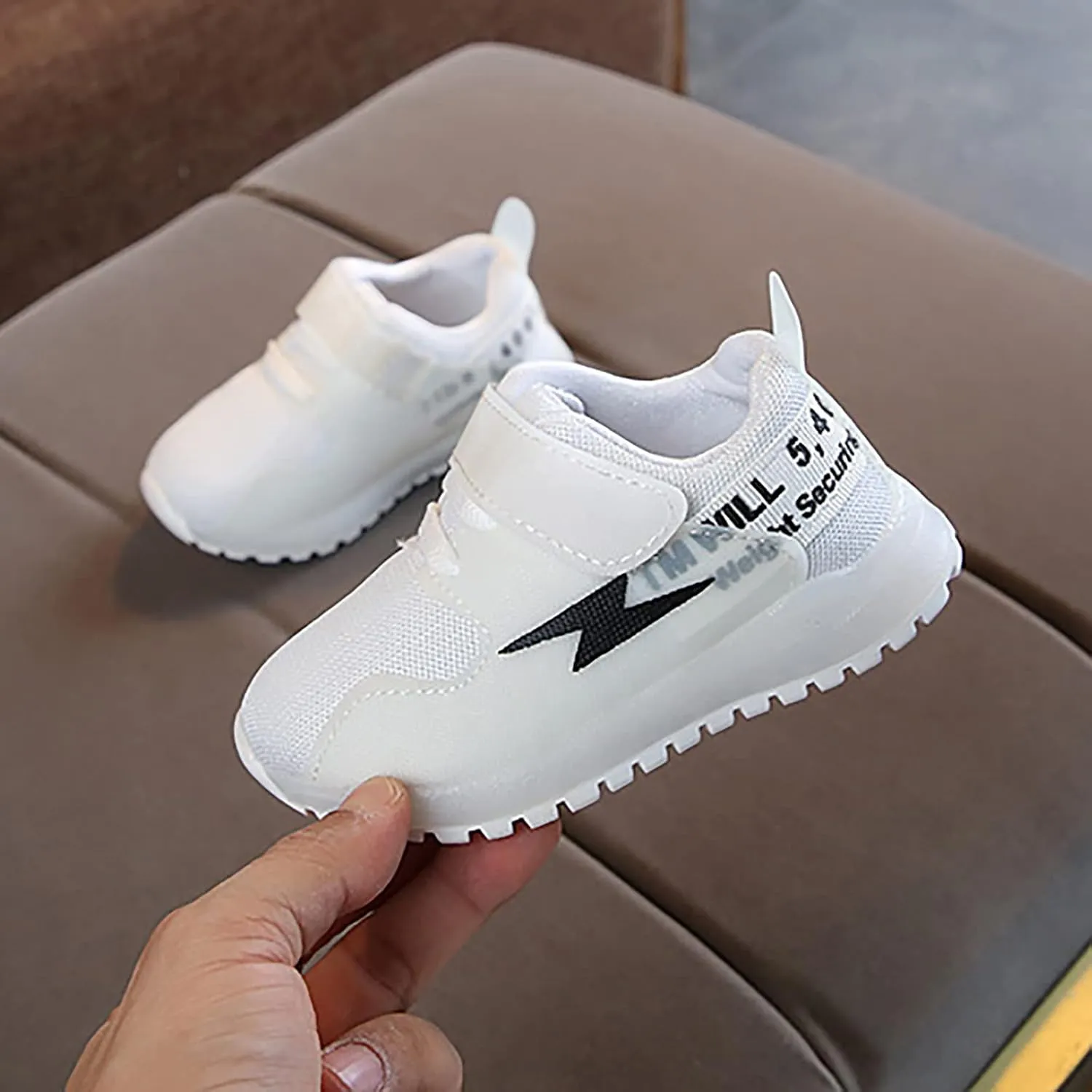 Sneakers for Kids Girls Boys Sneakers for Little Kid LED Light Up Shoes Fizzzy Big Kids LED Running Tennis