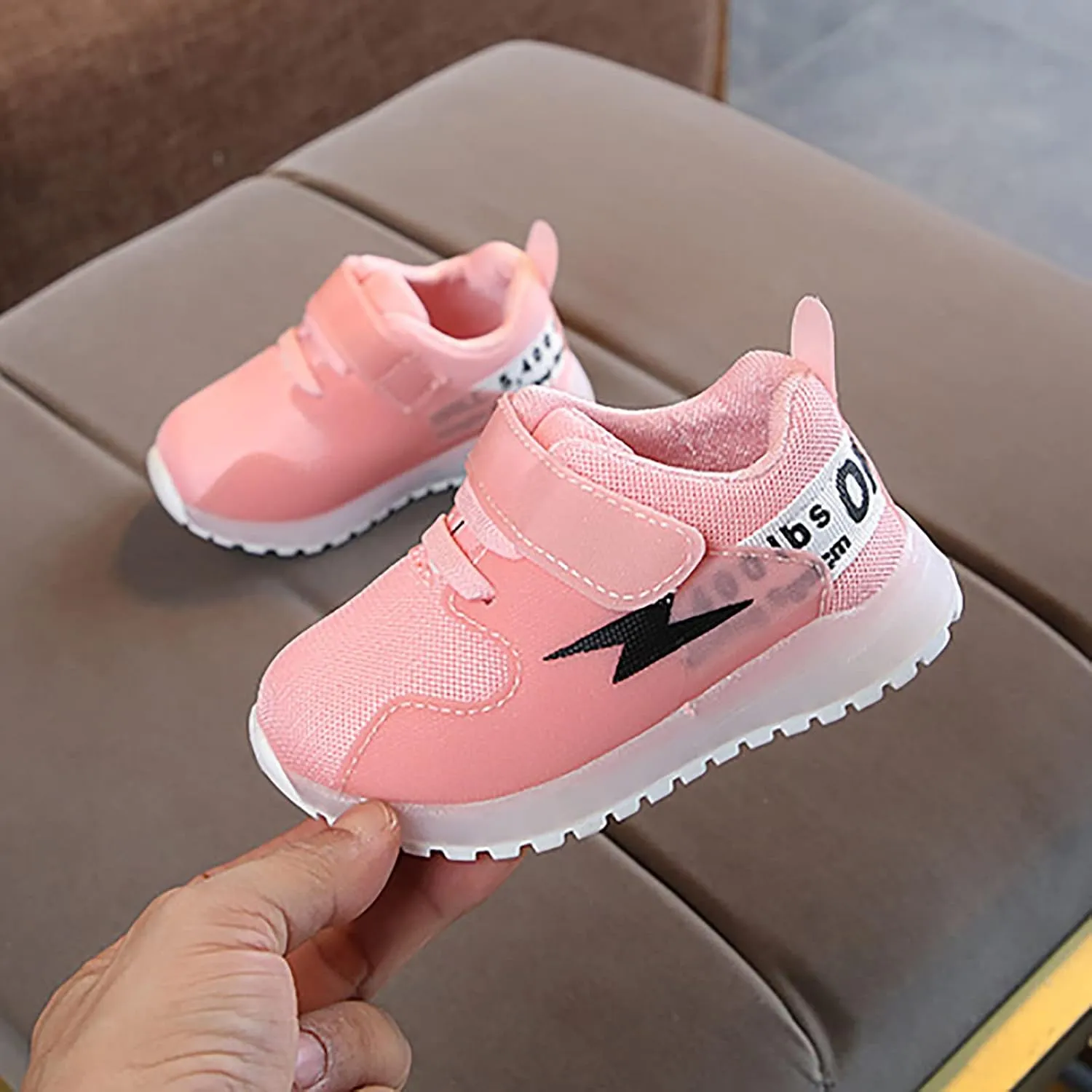 Sneakers for Kids Girls Boys Sneakers for Little Kid LED Light Up Shoes Fizzzy Big Kids LED Running Tennis