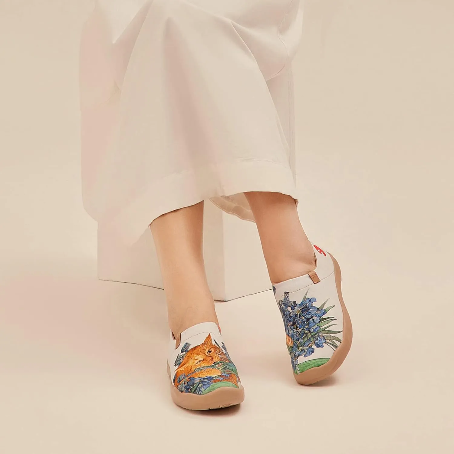 UIN x FatCatArt Collaboration Slip Ons Casual Loafers Lightweight Comfortable Sneakers Art Travel Shoes