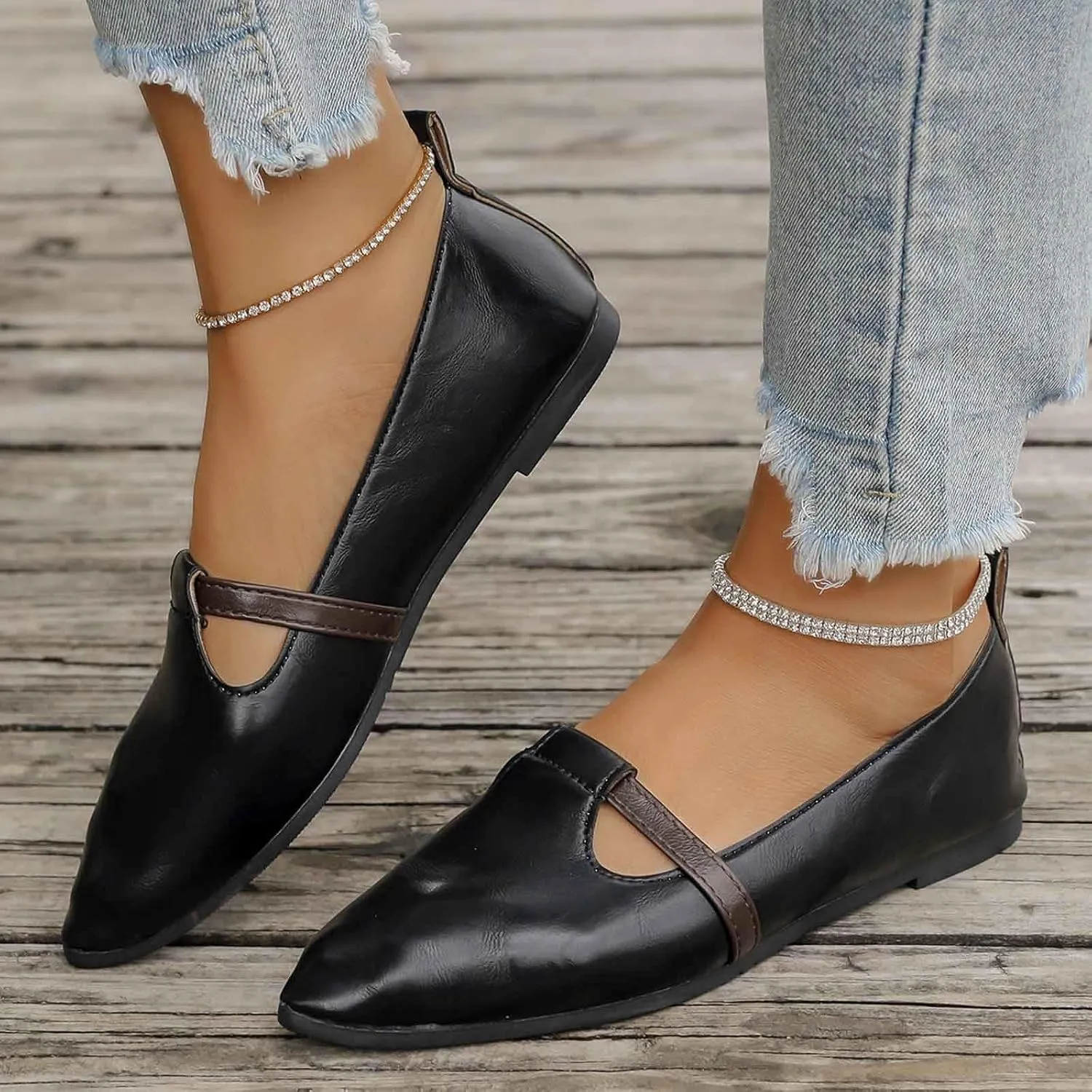 Women's Casual Slip On Shoes Comfortable Lightweight Breathable Flat Sandals for Daily Wear with Square Toe