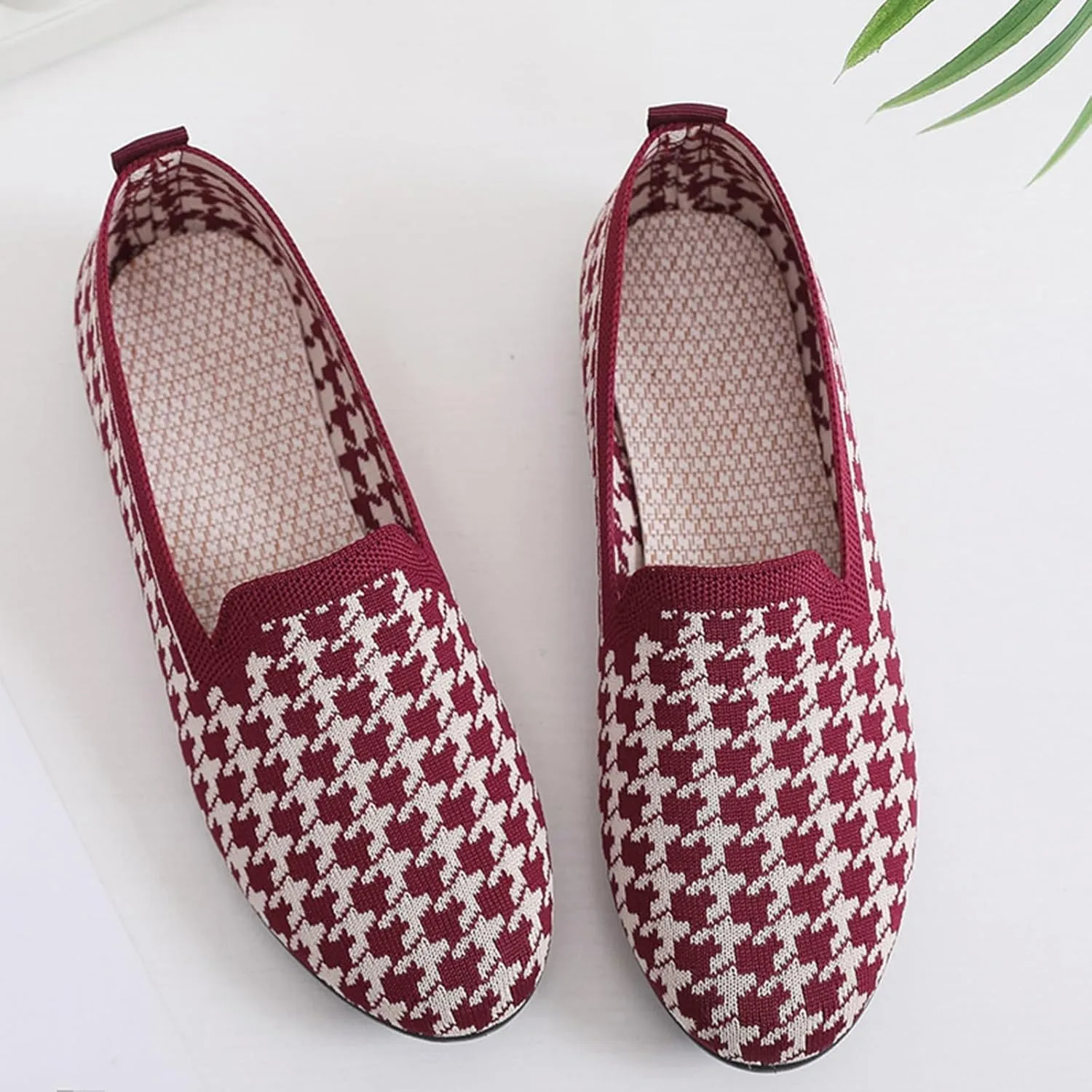 Women's Low Heel Casual Shoes Comfortable Anti Slip Breathable Soft Sole Lightweight Canvas Sneaker Wide Width Walking Shoes