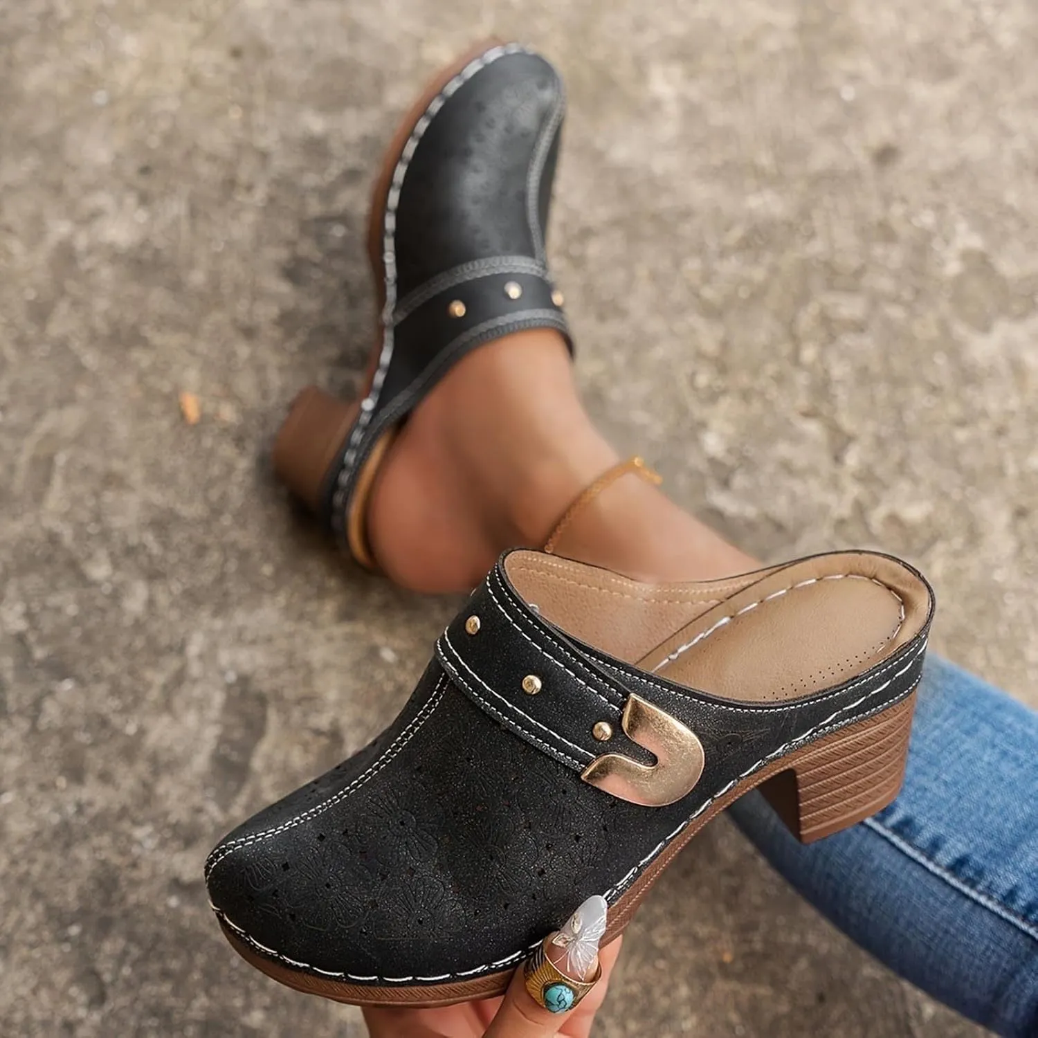 Women's Mules & Clogs Comfortable Slip-On Closed Toe Clog Summer Breathable Mesh Hollow Out Sandals Dressy Slip On Open Back Mule Clogs with Arch Support Casual Walking Orthopedic Shoes