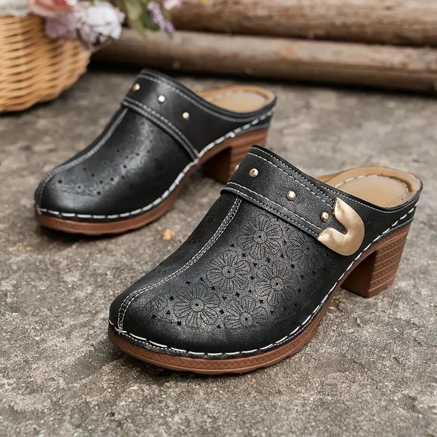 Women's Mules & Clogs Comfortable Slip-On Closed Toe Clog Summer Breathable Mesh Hollow Out Sandals Dressy Slip On Open Back Mule Clogs with Arch Support Casual Walking Orthopedic Shoes