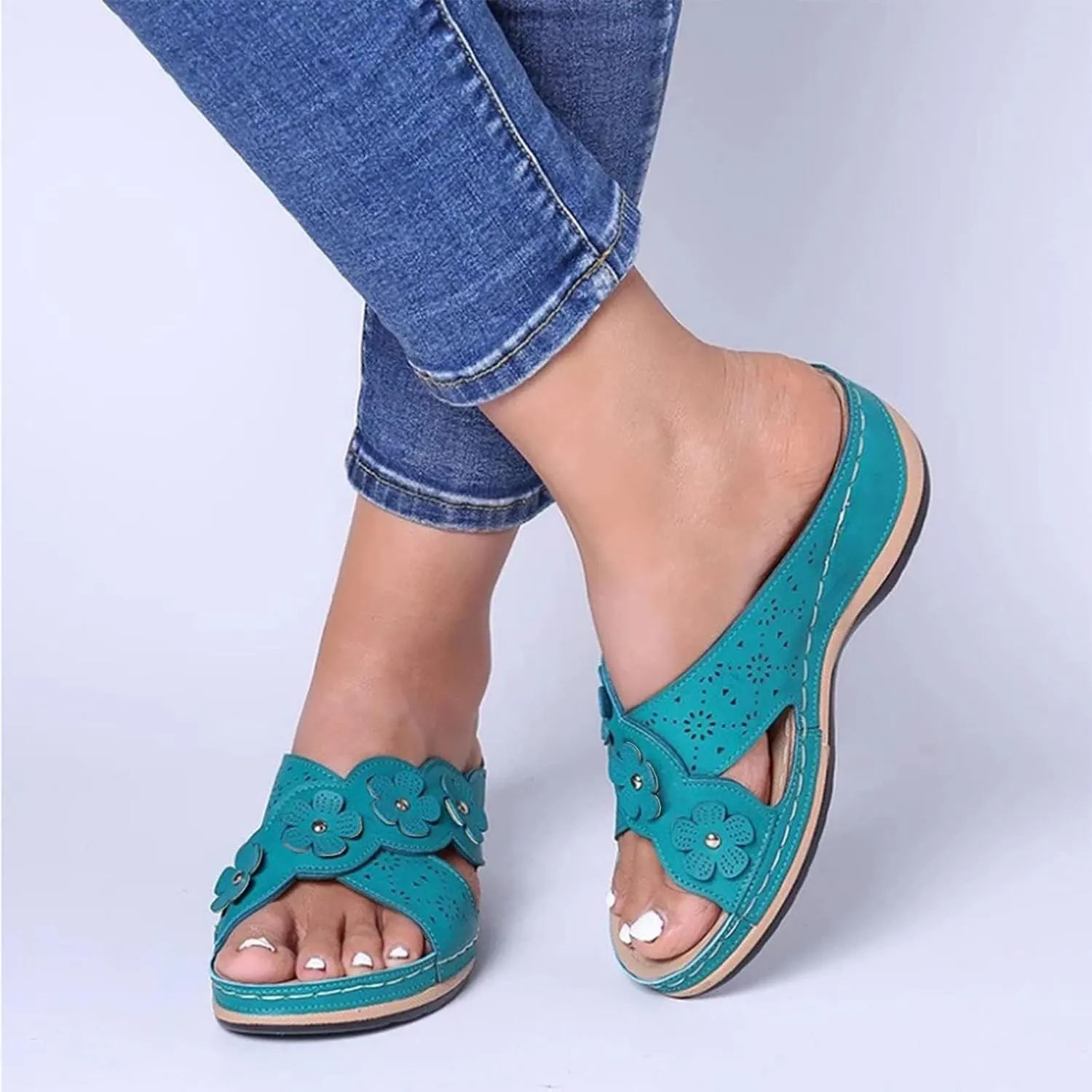 Womens Platform Wedge Sandals Orthopedic Sandals with Arch Support Cushion Footbed Platform Slide Hollowed Slip On Casual Bohemian Fashion Lightweight Slippers