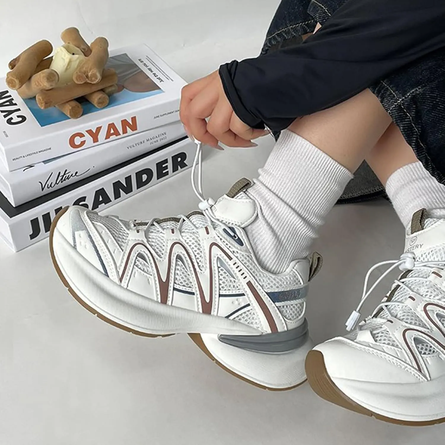 Women's Silver Chunky Sneakers, Spring/Summer Breathable Lightweight Sports Shoes with Platform, Fashionable Lace-Up Dad Trainers