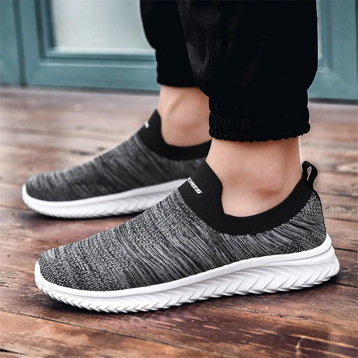 Womens Slip On Walking Shoes Non Slip Running Shoes Running Shoes for Women Arch Support Ladies Shoes Casual White Sneakers Brown Tennis Shoe Cross Trainer Shoe