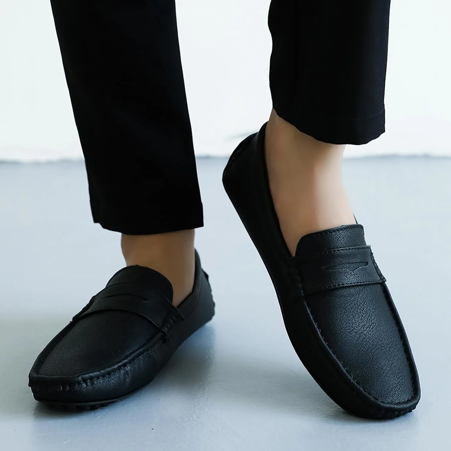 WUIWUIYU Men's Penny Loafers Moccasin Driving Shoes Slip Ons Casual Leather Flats Boat Shoes